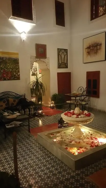 Riad Lala Latifa location